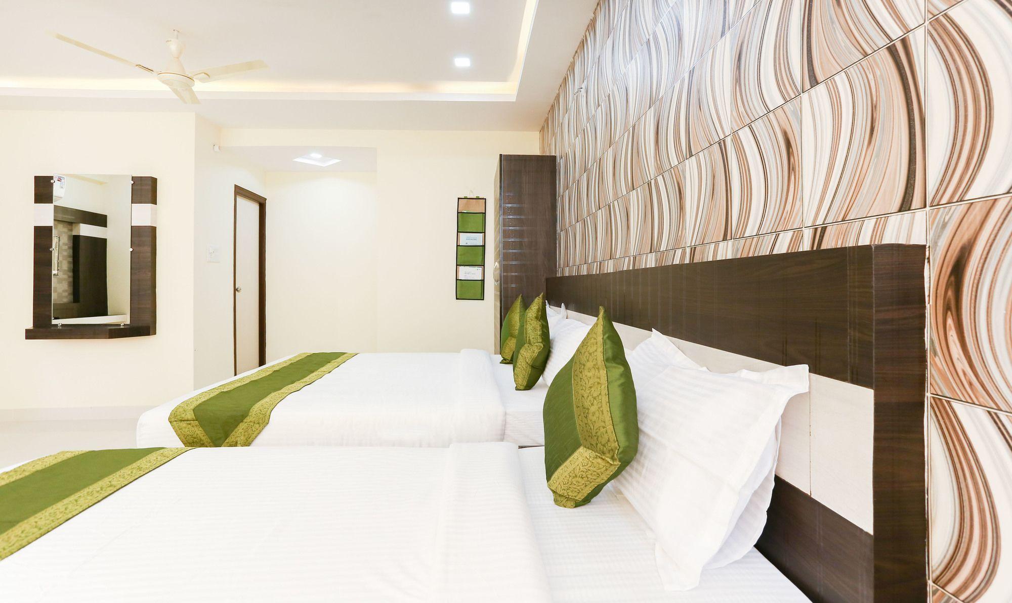Fabhotel Rotano Suites - Yelahanka Bangalore Buitenkant foto