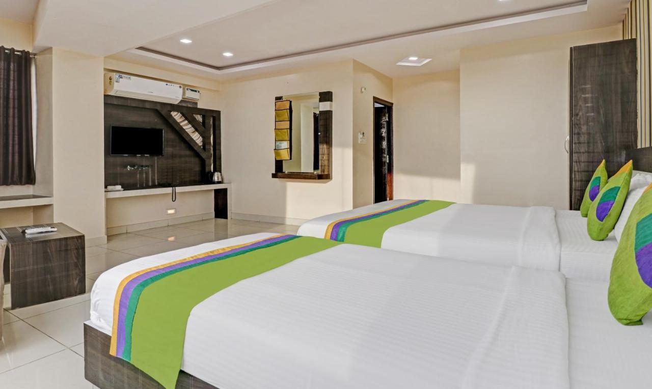 Fabhotel Rotano Suites - Yelahanka Bangalore Buitenkant foto