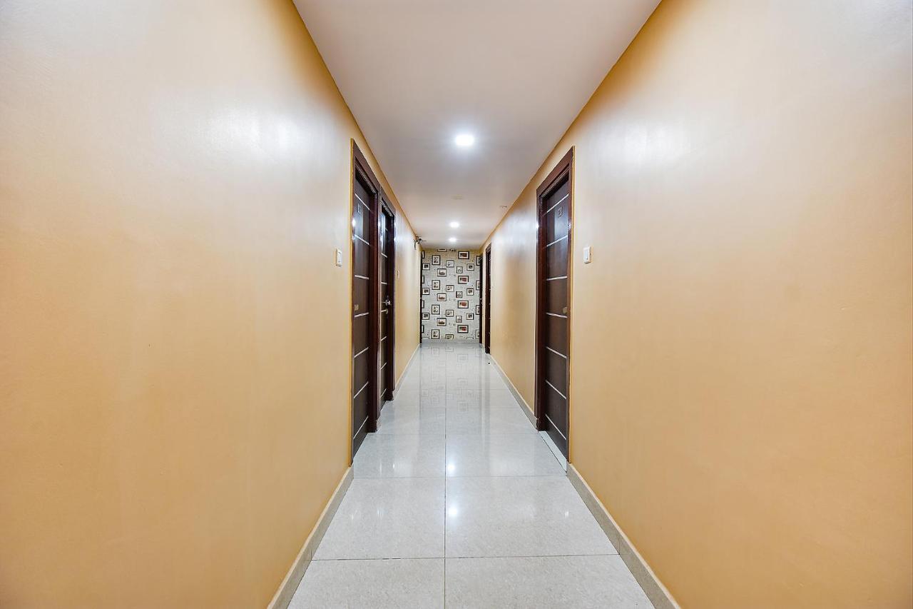 Fabhotel Rotano Suites - Yelahanka Bangalore Buitenkant foto